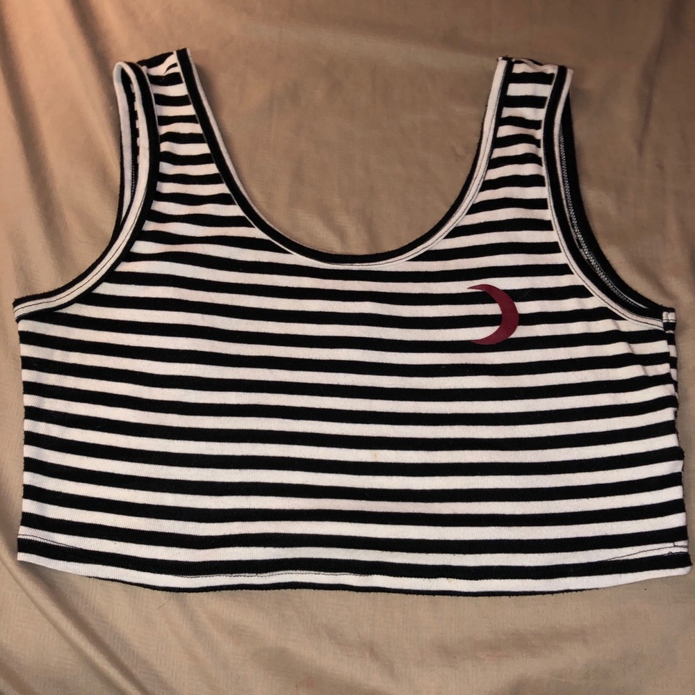 BillaBong Tank Crop